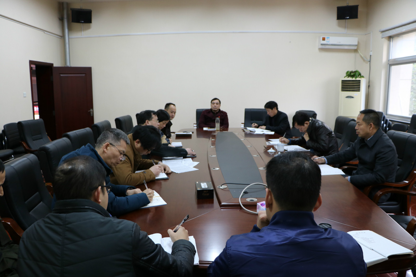 伍中信带队督查会计学院开学教学工作