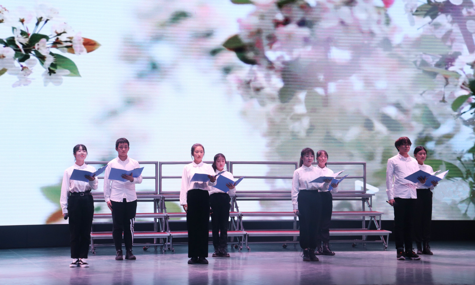 会计学院第四届中华经典诗文诵读大赛复赛落幕