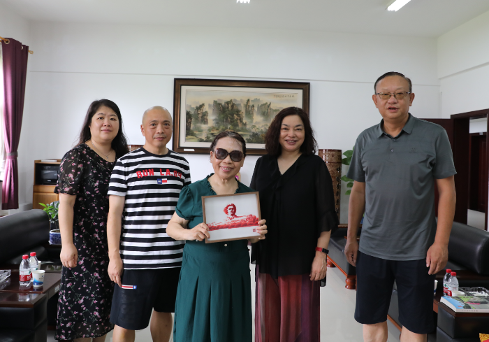 1693543930122024984.png 1693543930122024984.png