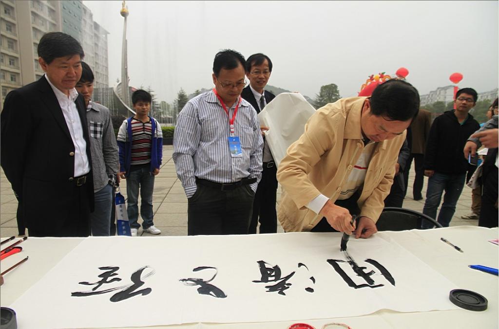 1512428118495099167.jpg 20000210165331_20689.jpg