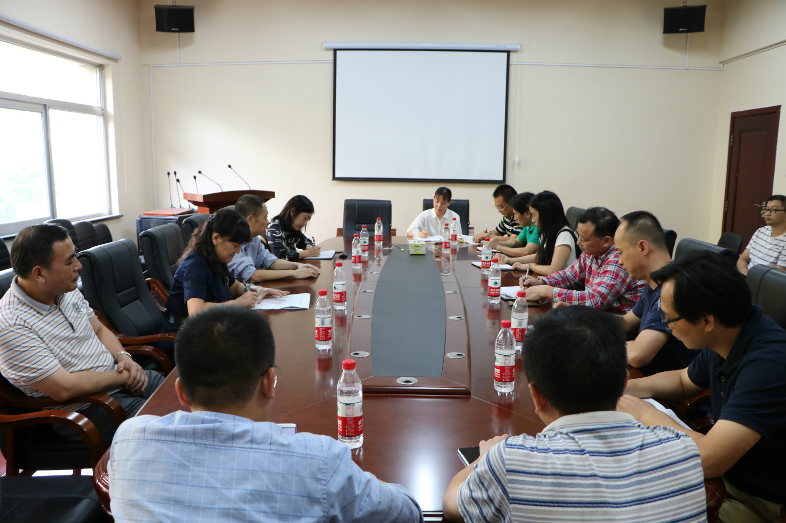 学校党委宣布李建梅任会计学院党总支书记