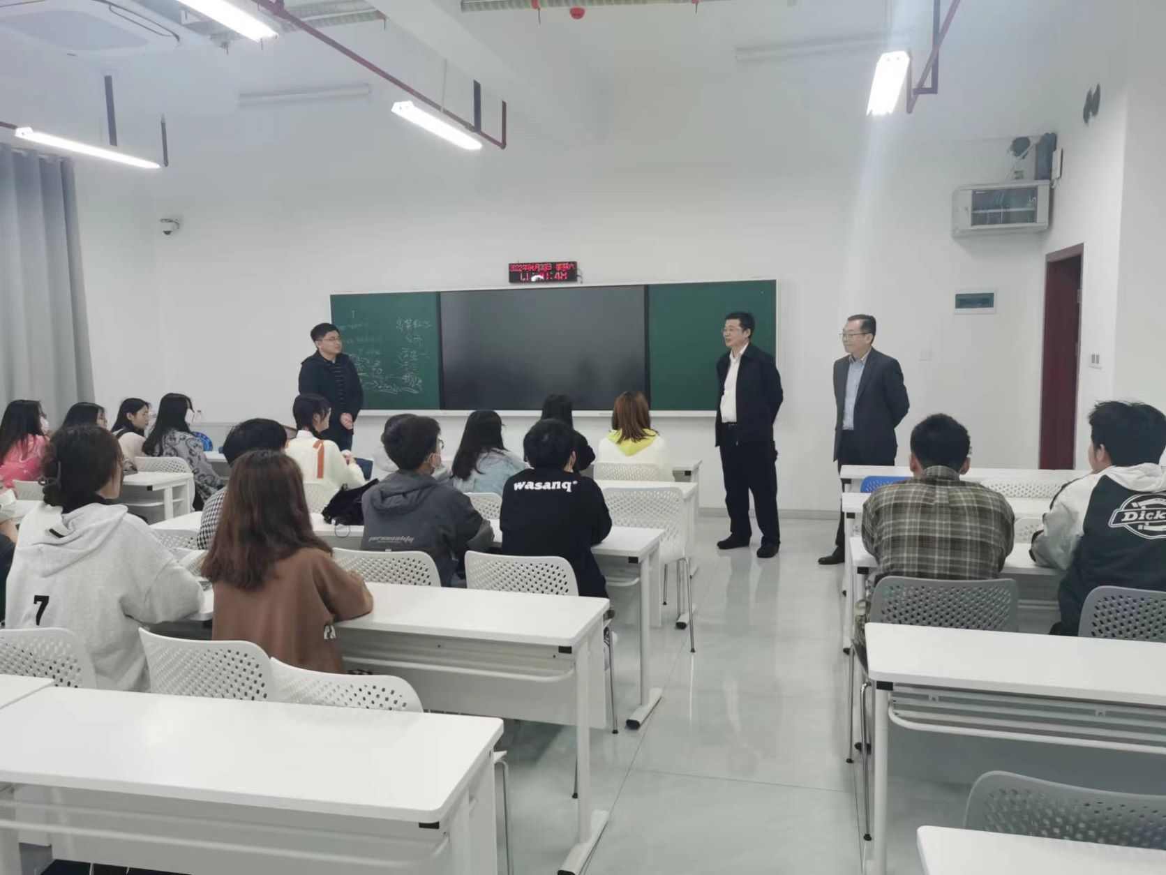 会计学院召开学生学习兴趣小组导师见面会