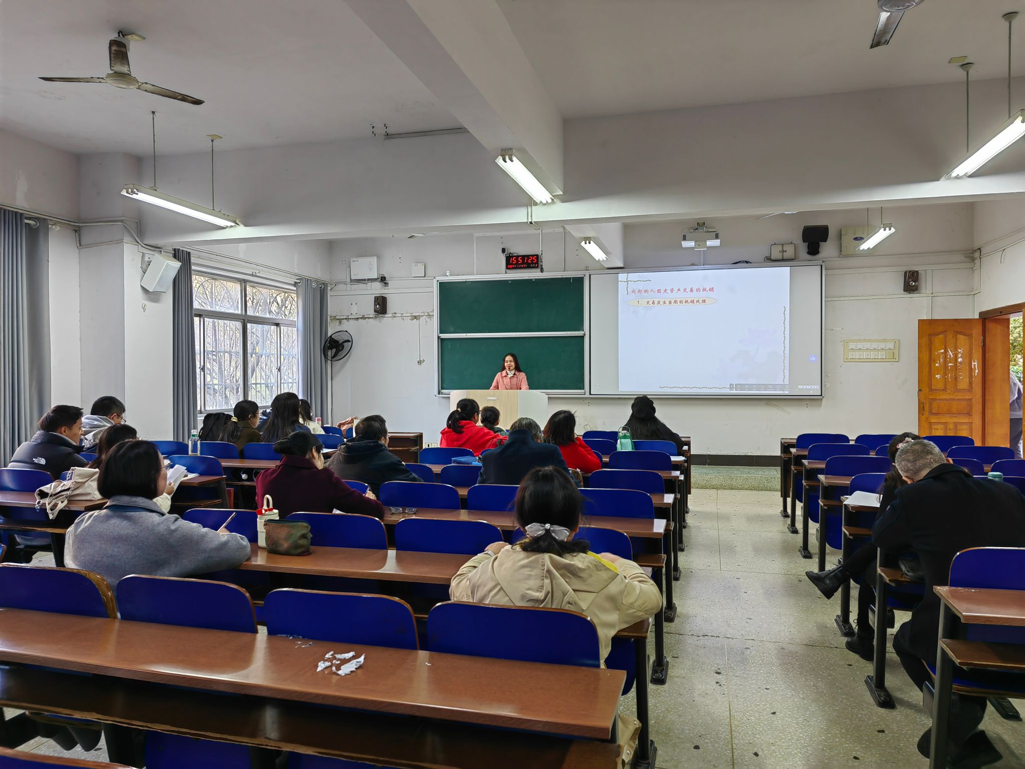 雕琢促提升 研磨共成长——会计学院各系中心教研室开展磨课活动