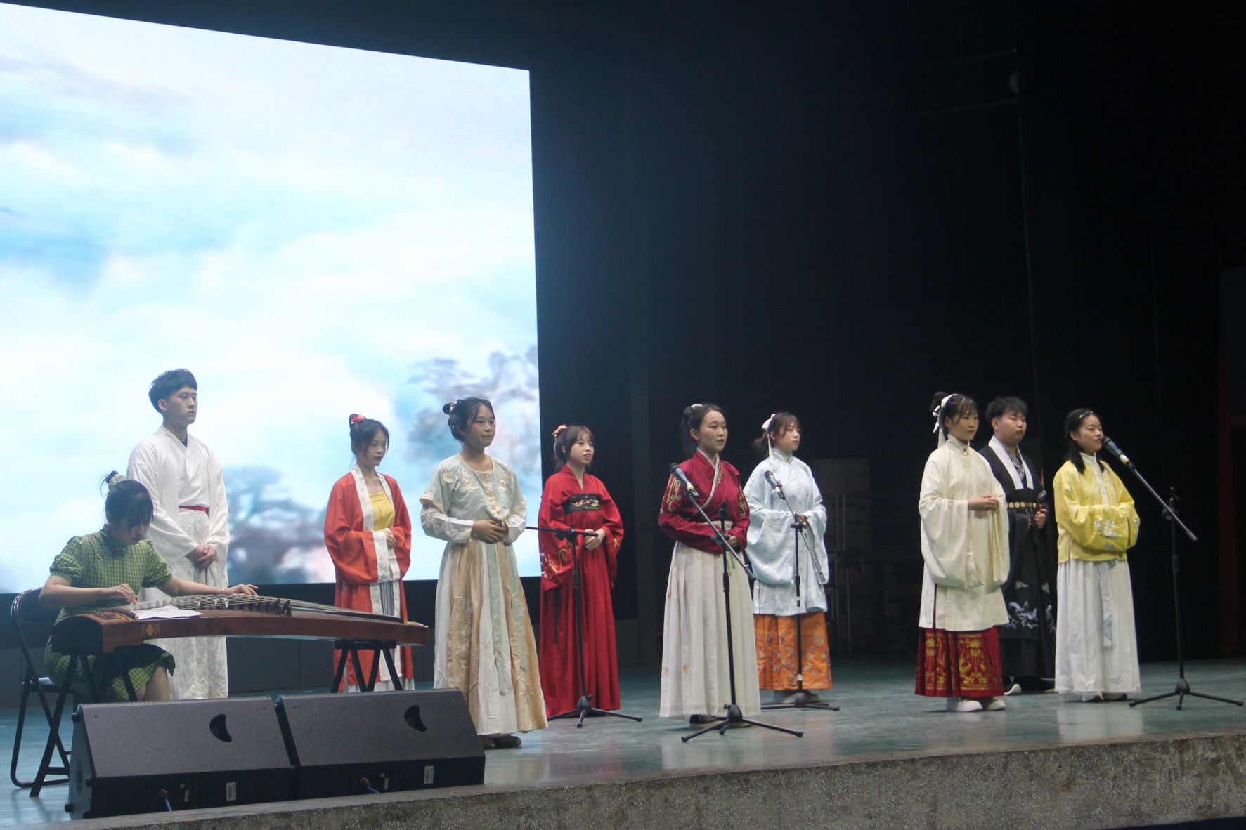 会计学院第五届中华经典诗文诵读大赛初赛顺利举办