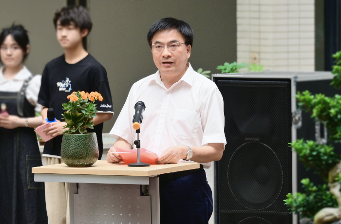 1682053923301026909.png 555.png