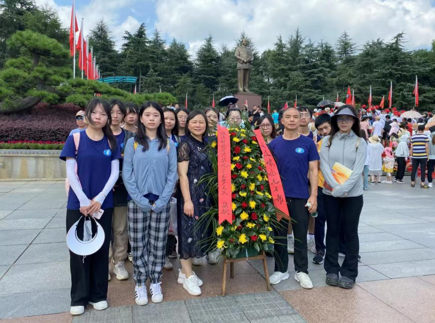 2026世界杯官网乡村振兴实践团来韶开展暑期“三下乡”实地调研