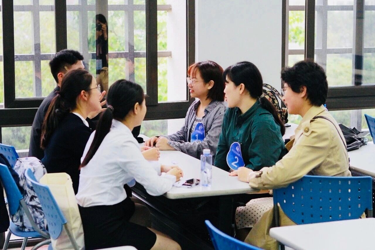 世界杯官网学生在第三届跨文化交际能力大赛复赛中获奖