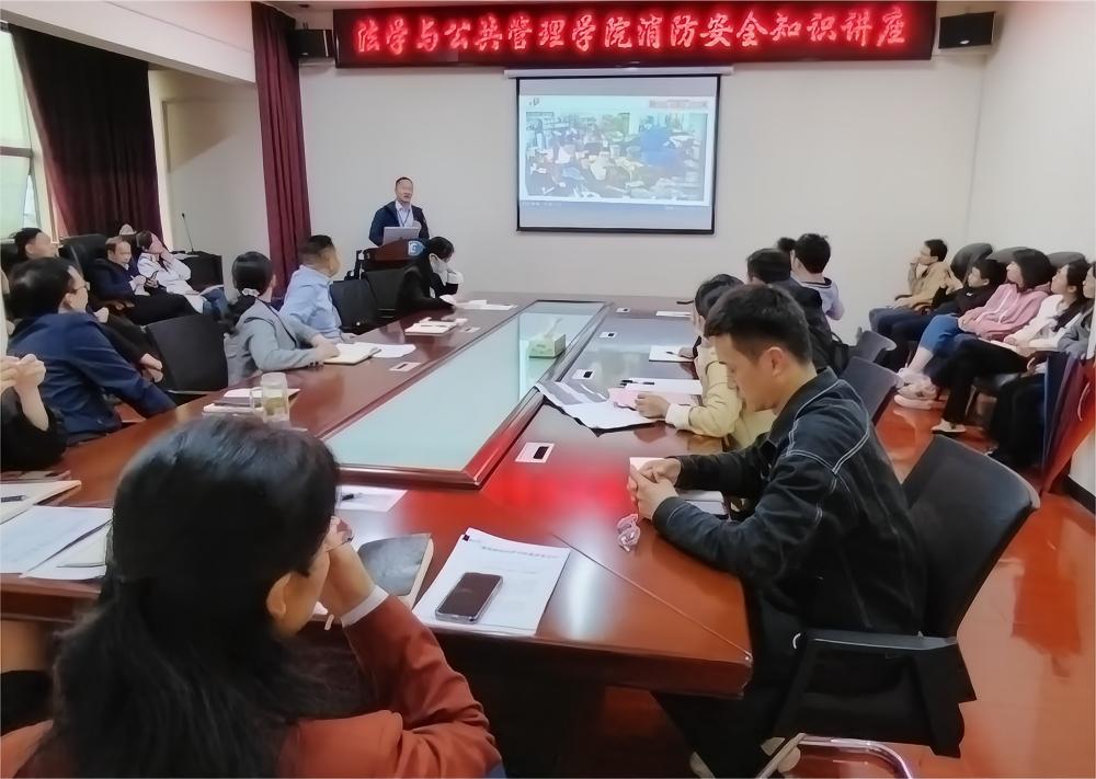 1683715065891026838.jpg 消防.jpg